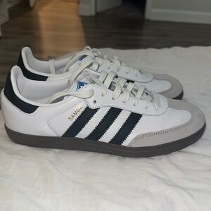 Adidas samba